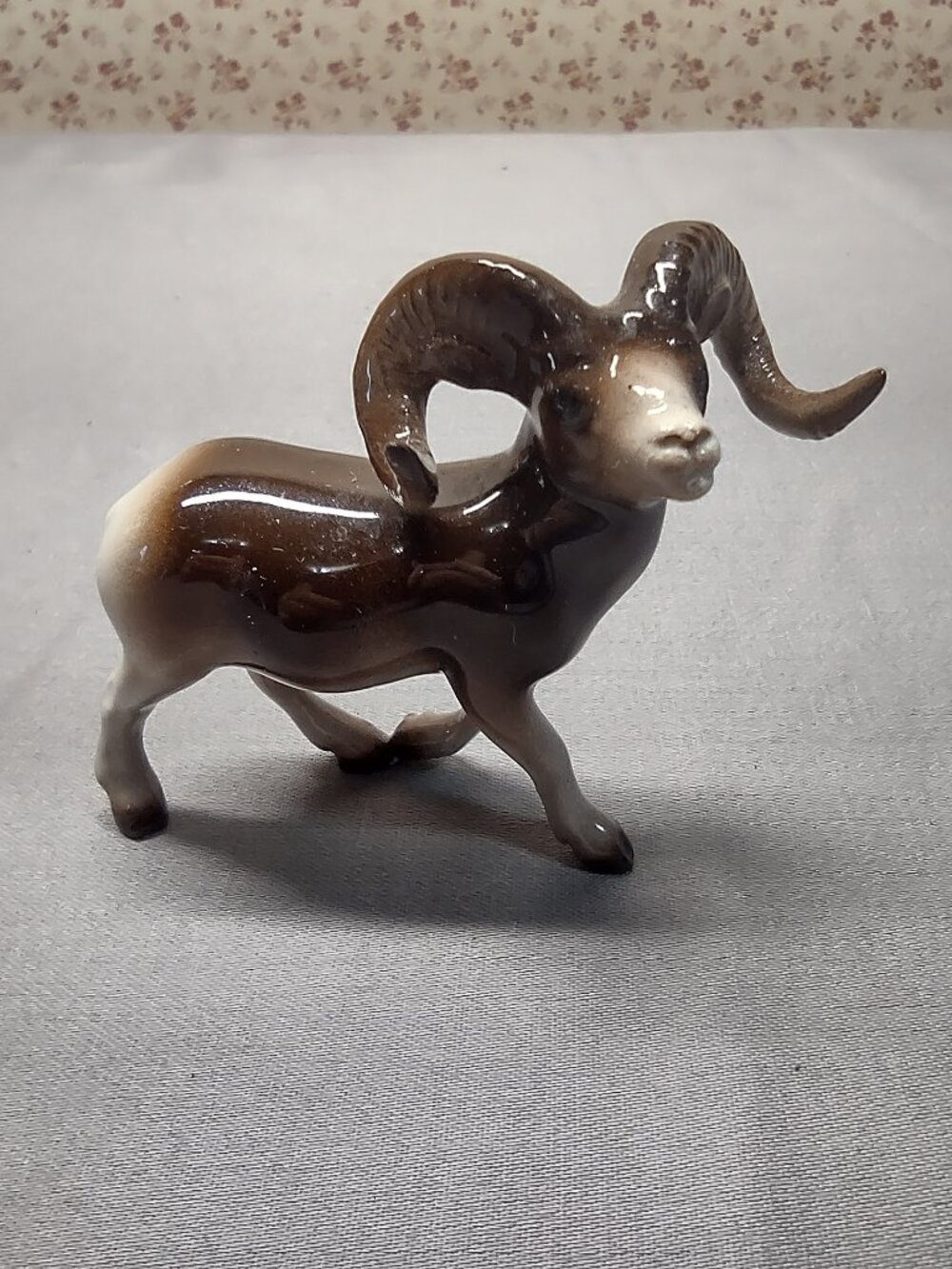 Hagen Renaker big horn ram